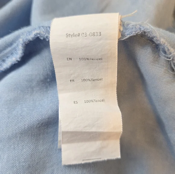 Streetwear Society Light Blue Tank Top Large NWT Tortoise Style Buttons - Picture 6 of 6